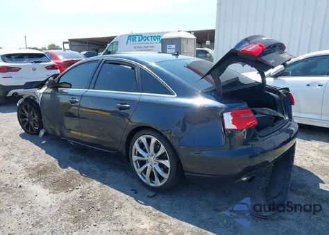 2013 Audi A6 3.0T Premium z USA, uszkodzony, nr VIN WAUGGAFC9DN074556